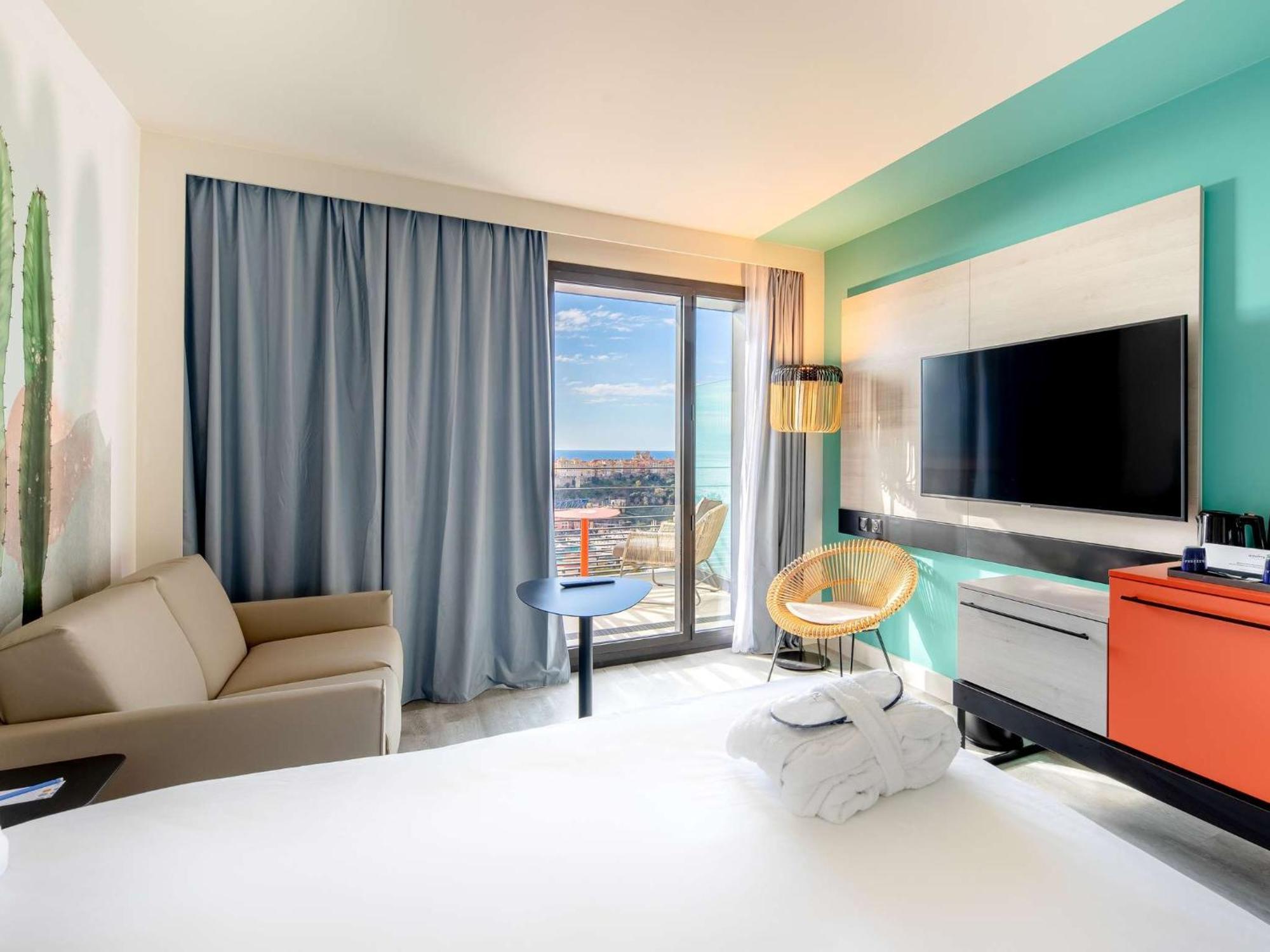 Hotel Novotel Monte-carlo 3*